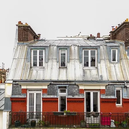 Lovely Studio Near Montmartre París